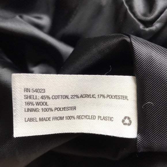 Gap Jacket Size Medium - Picture 8 of 8